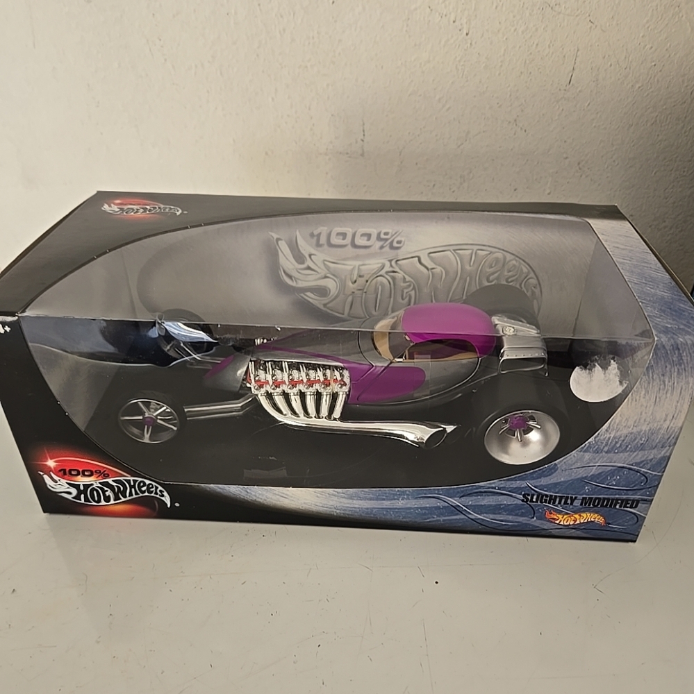 Hot Wheels Slightly Modified Custom Rod is a 1:18 scale diecast car